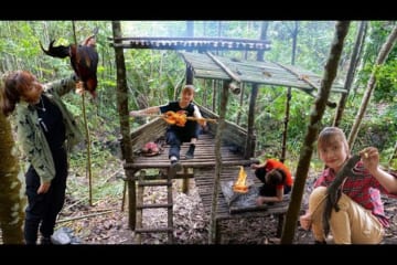 72 hour survival challenge in deep forest (NO FOOD) HUNTER GAME - catch and cook alone
