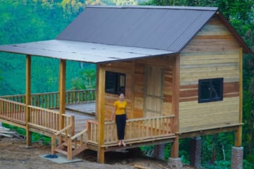 VIDEO FULL: 45 days Building a Wooden House (CABIN), Paint the house, make the bedroom door